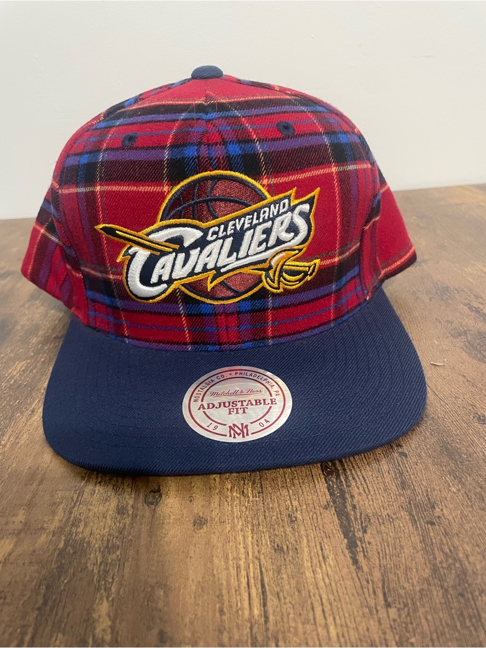 Cleveland Cavaliers rare exclusive flannel hat Plaid Snapback Hat - Red & Navy n